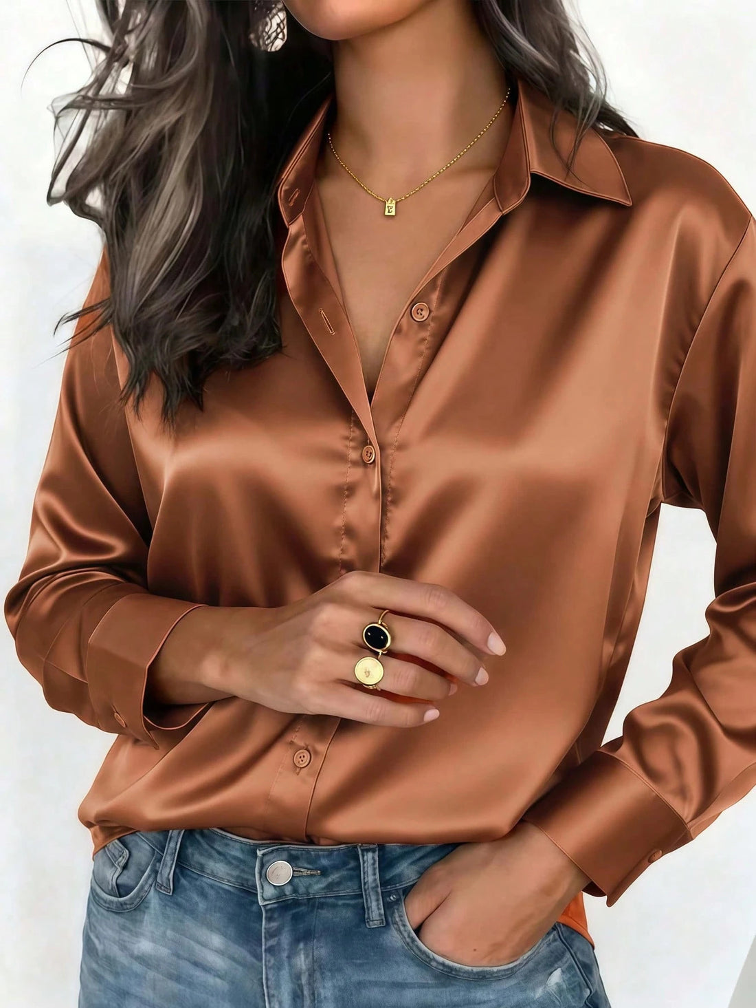VICTORIA Blusa Satinada – Elegancia Fluida