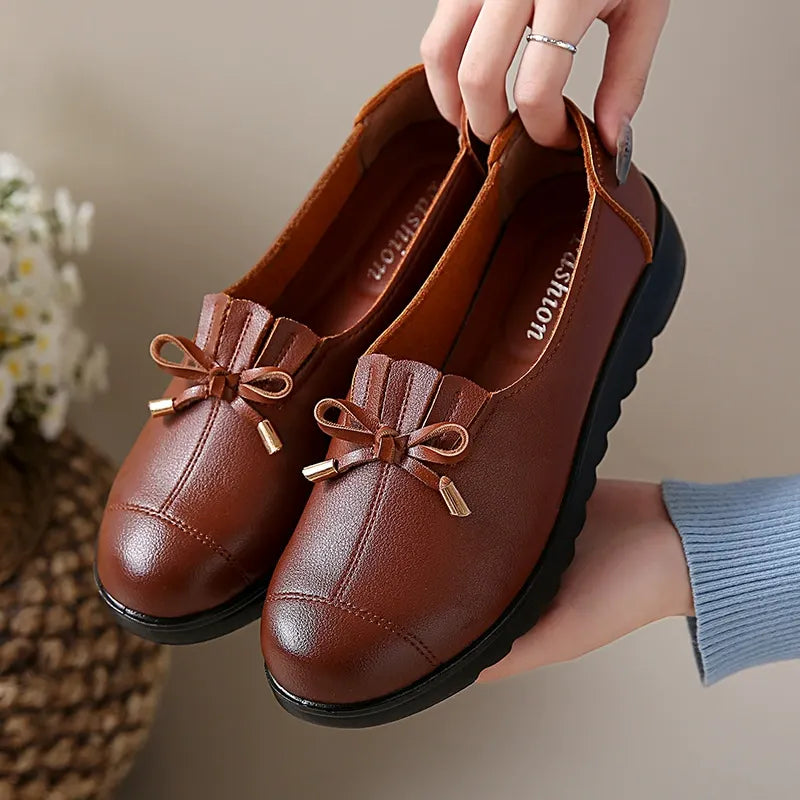 BEATRIZ | Mocasines con lazo y suela gruesa